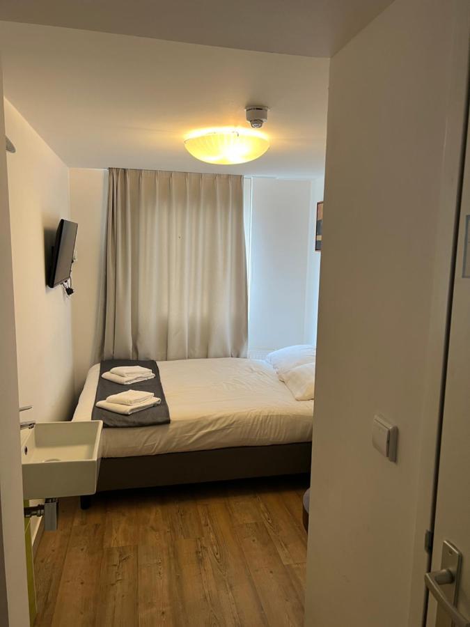 Max Hotel Amsterdam Zewnętrze zdjęcie